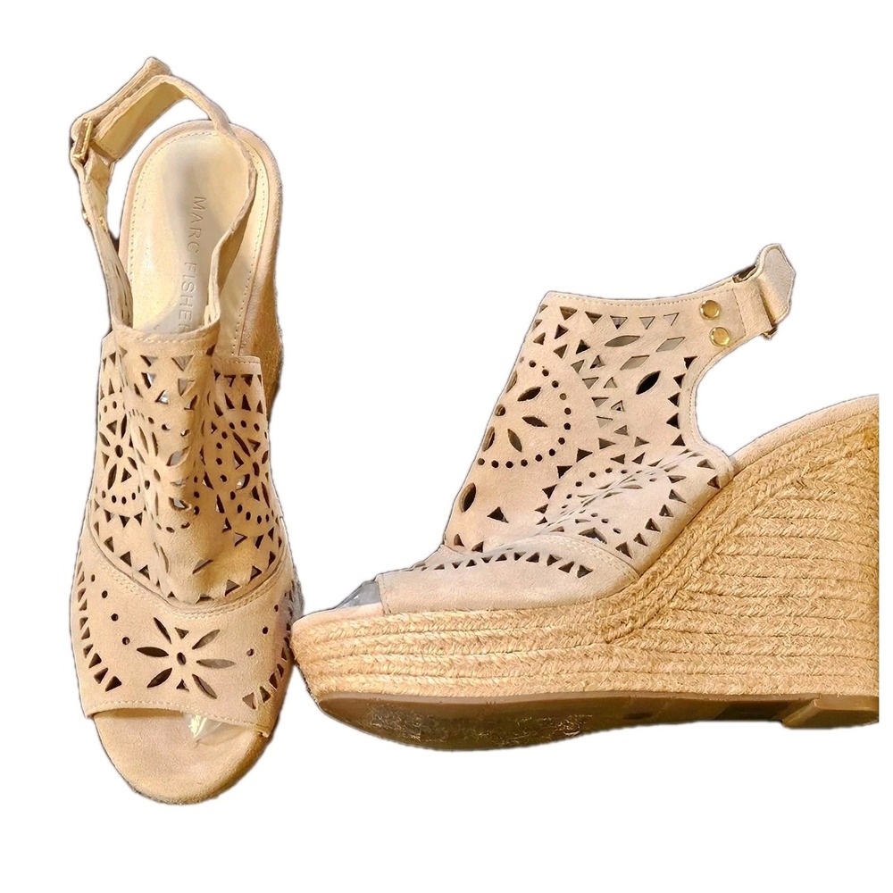 Marc Fisher Harle Perforated Espadrille Wedge Sandals Beige Leather Women 8M